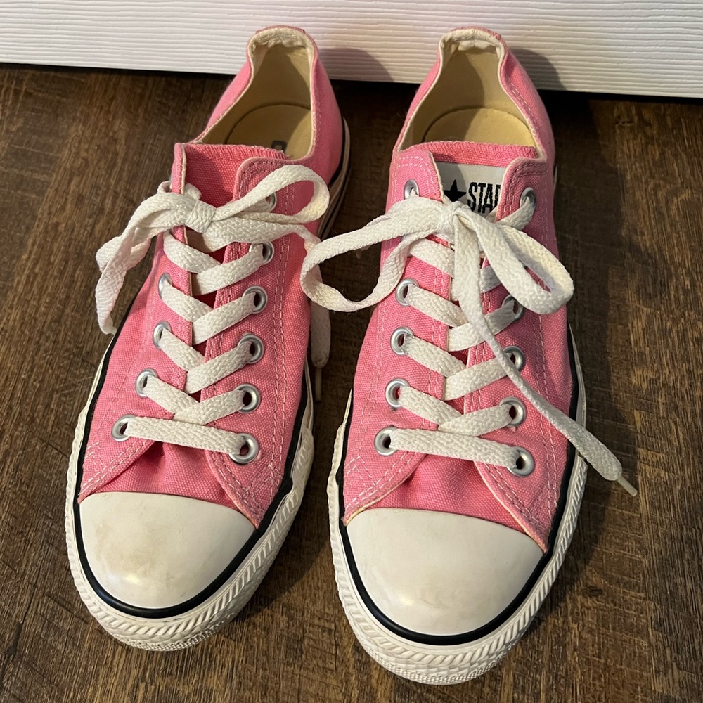 Pink Converse